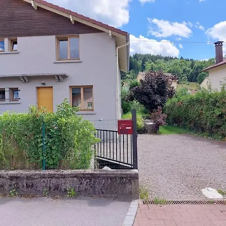 Hébergement de vacances Maison 120 M2 A Proche Centre *